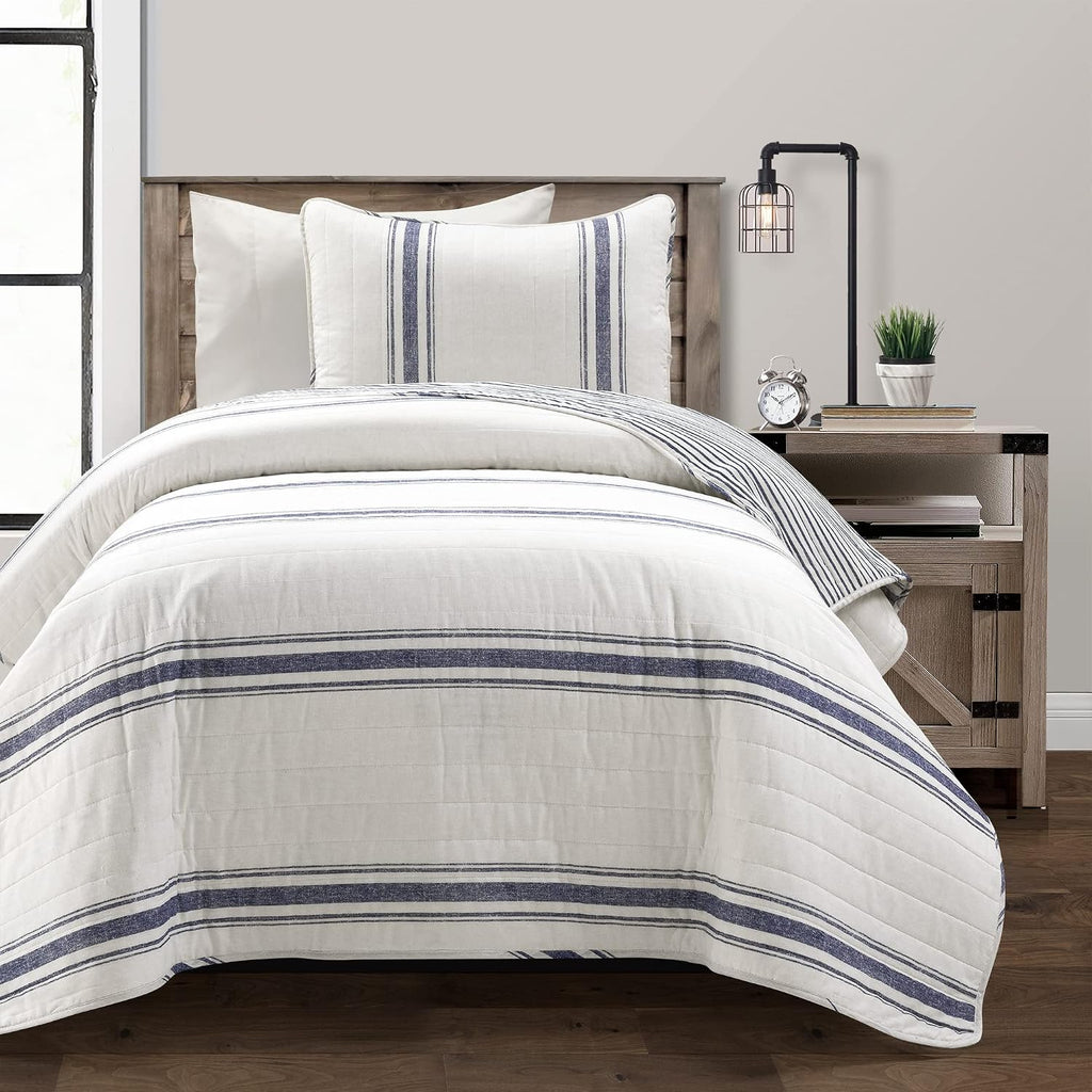 Reversible Farmhouse Stripe Quilt Set – Twin XL