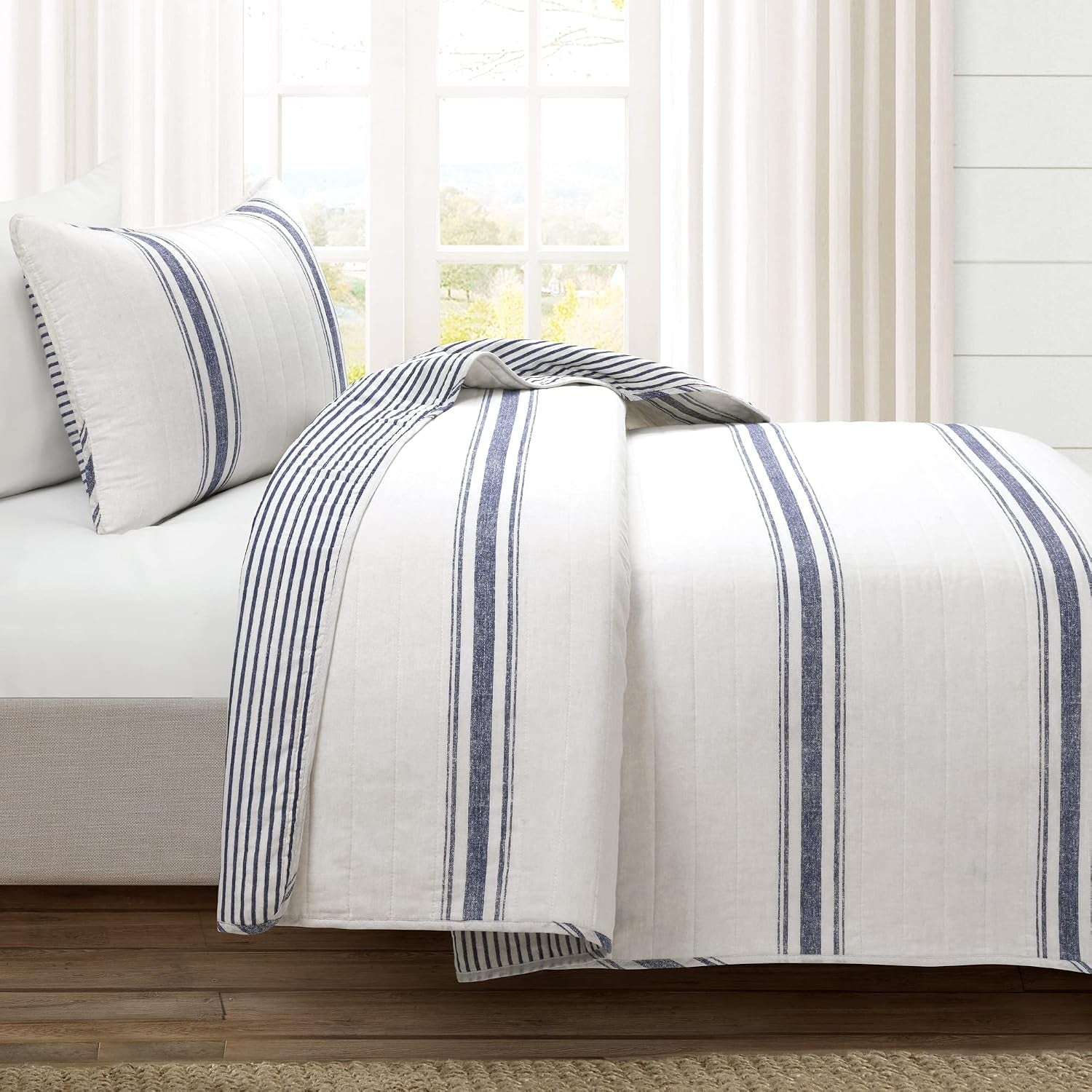 Reversible Farmhouse Stripe Quilt Set – Twin XL